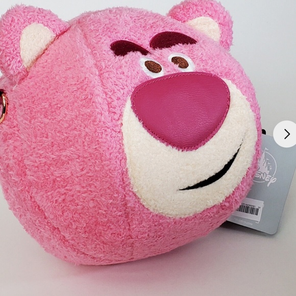 Disney loungefly Lotso purse smells like strawberries - Picture 3 of 16